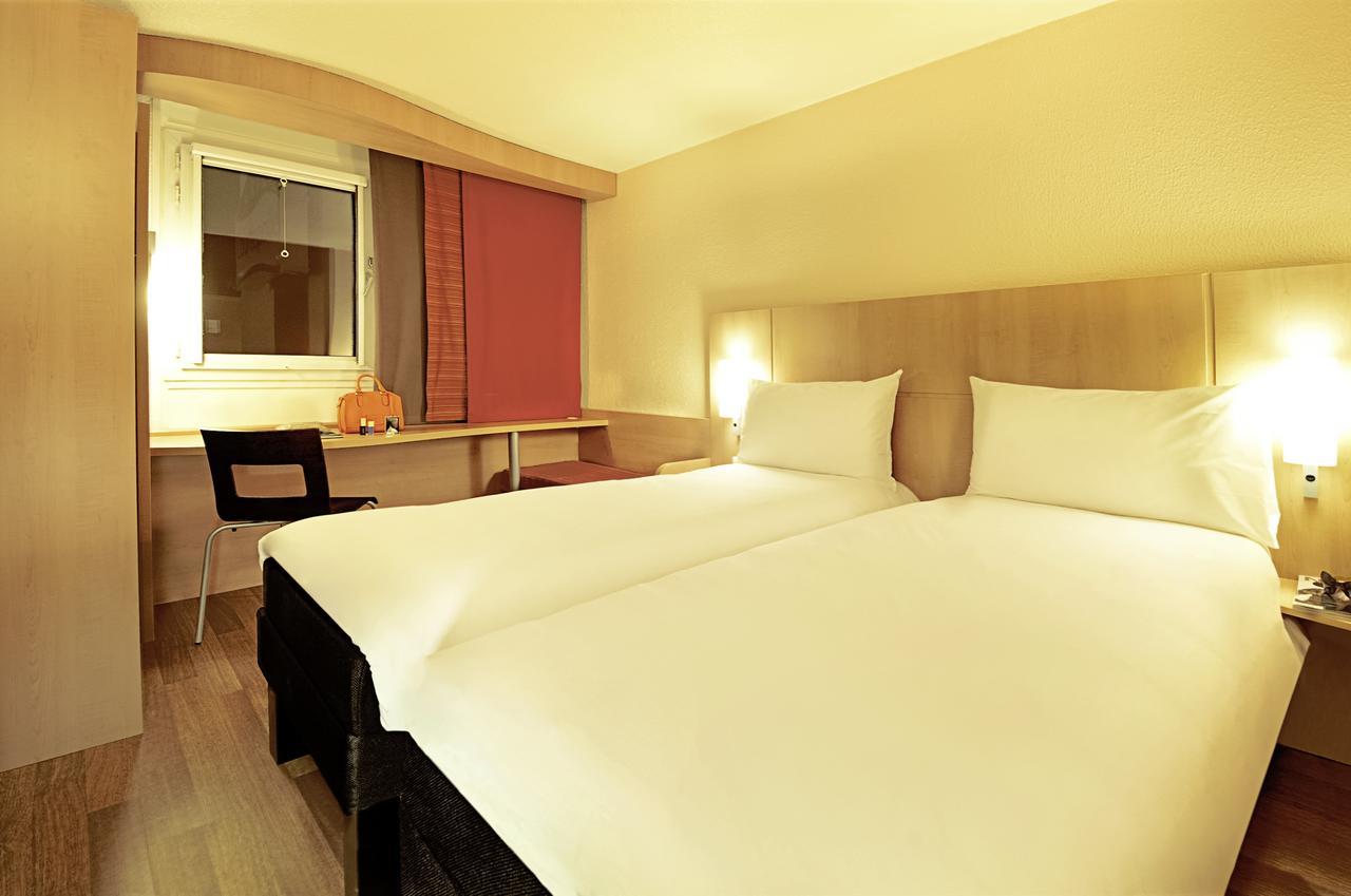 Ibis Beauvais Aeroport Hotel Exterior photo